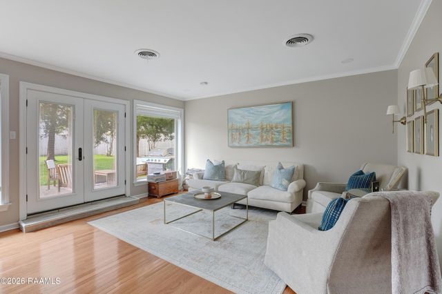 317 Silverbell Parkway, Lafayette, LA 70508