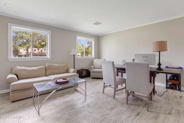 317 Silverbell Parkway, Lafayette, LA 70508