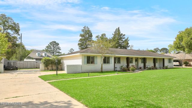 317 Silverbell Parkway, Lafayette, LA 70508