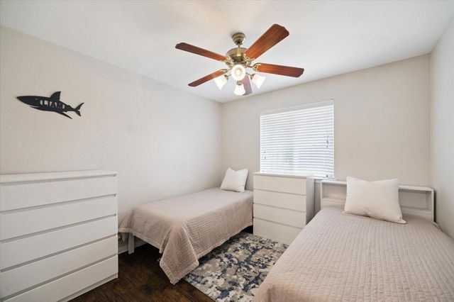 2430 Meandering Trail, Houston, TX 77339