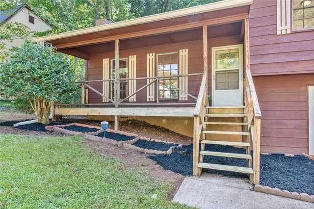 4534 Tifton NE Court, Powder Springs, GA 30127