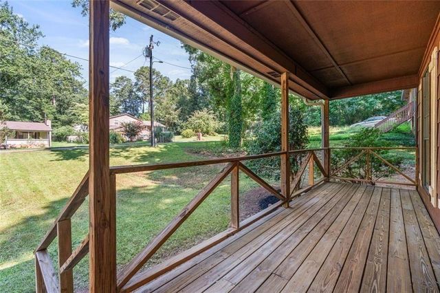 4534 Tifton NE Court, Powder Springs, GA 30127