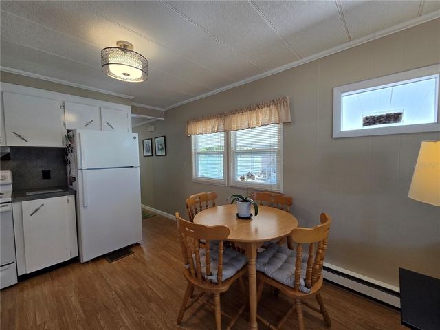 4333 72ND STREET N 80, St Petersburg, FL 33709