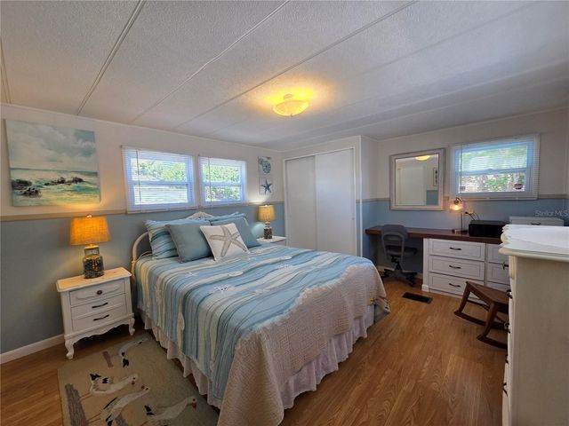 4333 72ND STREET N 80, St Petersburg, FL 33709