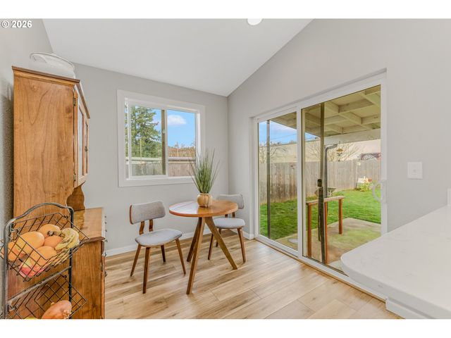116 Ne JAMES St, Camas, WA 98607