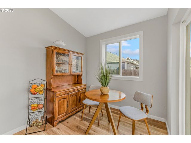 116 Ne JAMES St, Camas, WA 98607