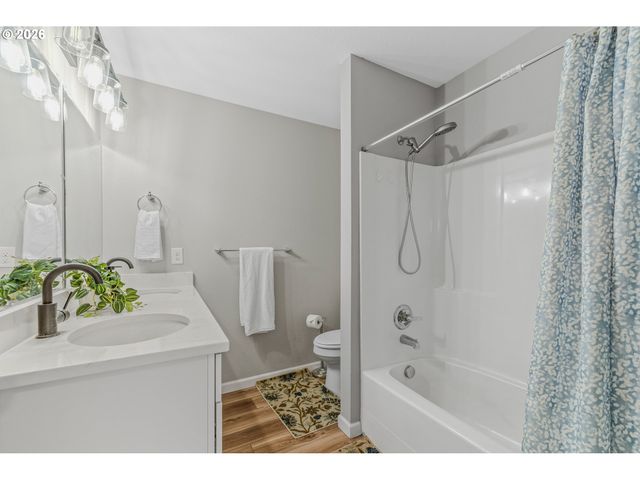 116 Ne JAMES St, Camas, WA 98607