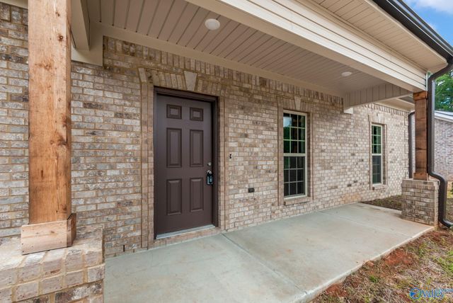 20501 Poff Lane, Athens, AL 35614