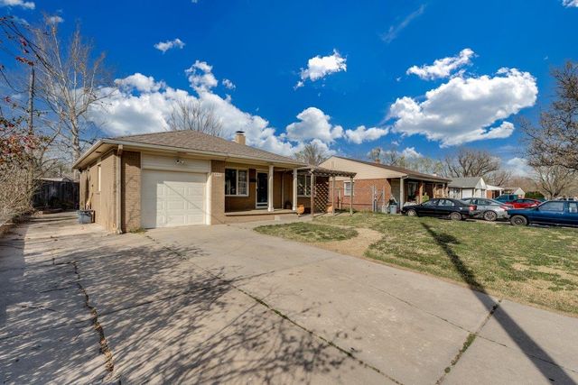 5514 E Kinkaid St, Wichita, KS 67218