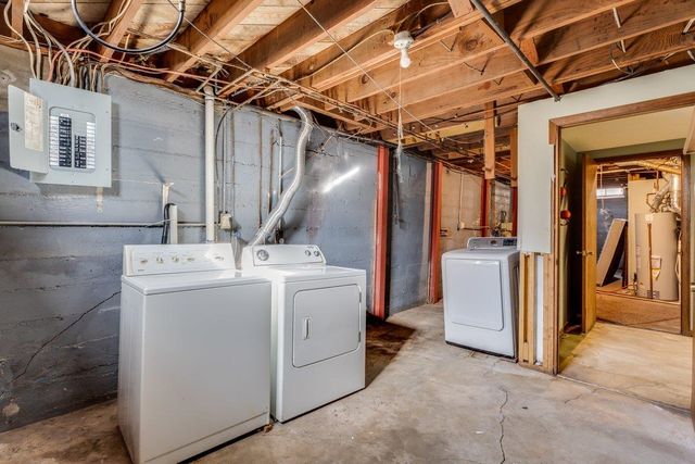 5514 E Kinkaid St, Wichita, KS 67218