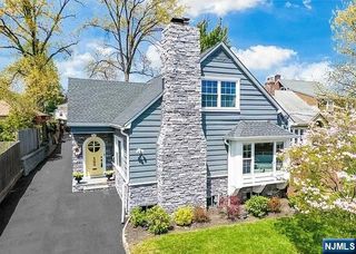 165 Pine Street 2, Hackensack, NJ 07601