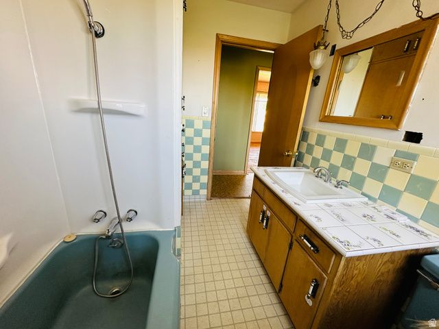 3095 W 1975 N, Plain City, UT 84404