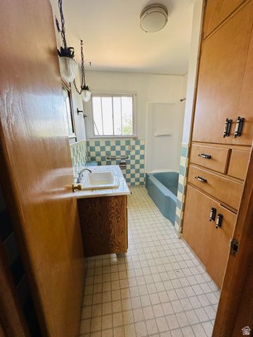 3095 W 1975 N, Plain City, UT 84404
