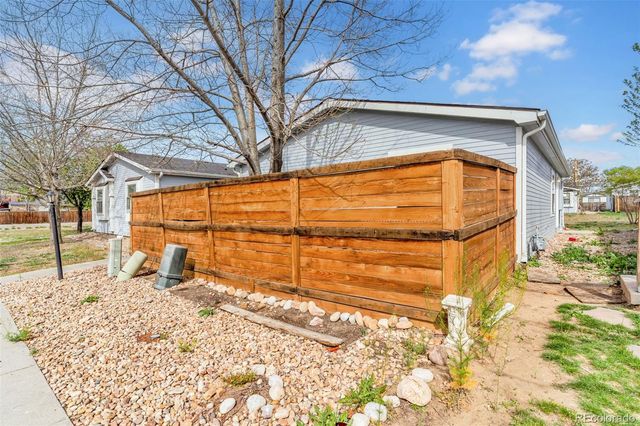 6635 E 78th Avenue, Commerce City, CO 80022