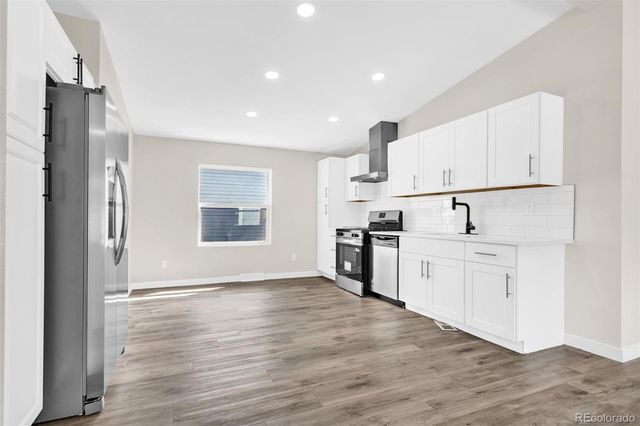 6635 E 78th Avenue, Commerce City, CO 80022