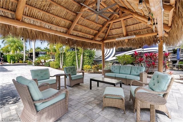 13550 Snapper LN, Naples, FL 34114