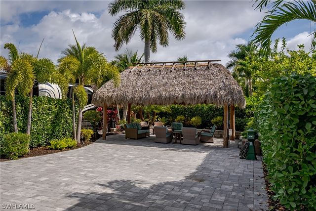 13550 Snapper LN, Naples, FL 34114