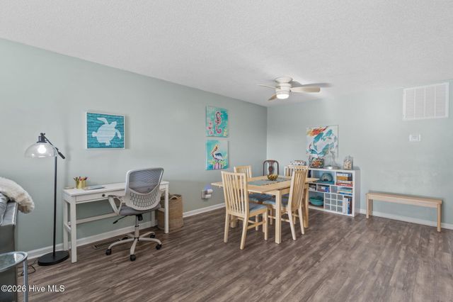 1013 N Carolina Beach Avenue N Unit 1d, Carolina Beach, NC 28428