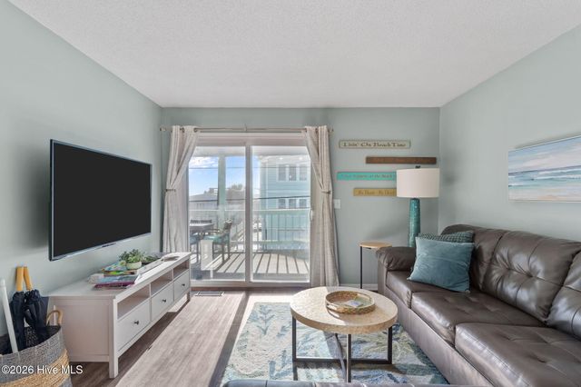 1013 N Carolina Beach Avenue N Unit 1d, Carolina Beach, NC 28428