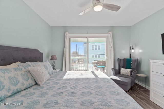 1013 N Carolina Beach Avenue N Unit 1d, Carolina Beach, NC 28428