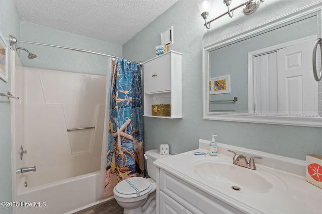 1013 N Carolina Beach Avenue N Unit 1d, Carolina Beach, NC 28428