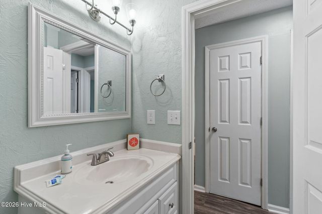 1013 N Carolina Beach Avenue N Unit 1d, Carolina Beach, NC 28428