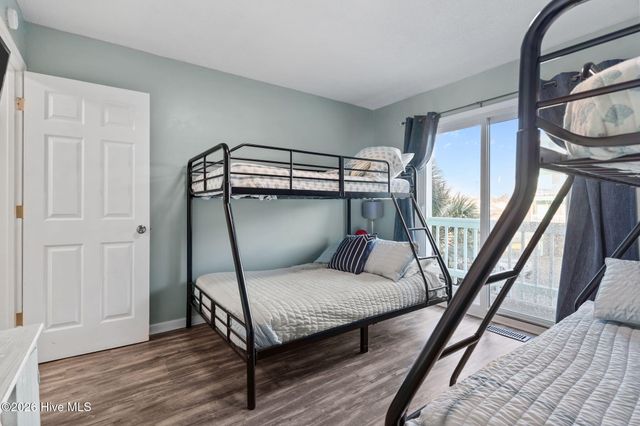 1013 N Carolina Beach Avenue N Unit 1d, Carolina Beach, NC 28428