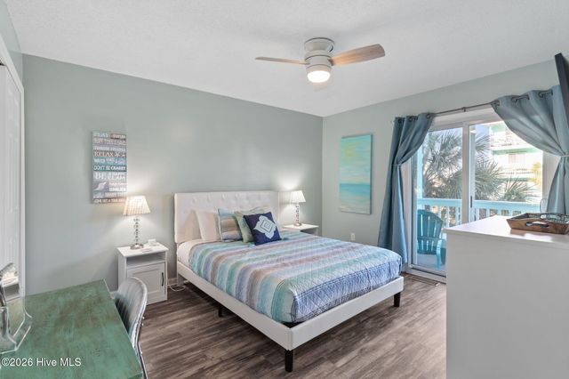 1013 N Carolina Beach Avenue N Unit 1d, Carolina Beach, NC 28428