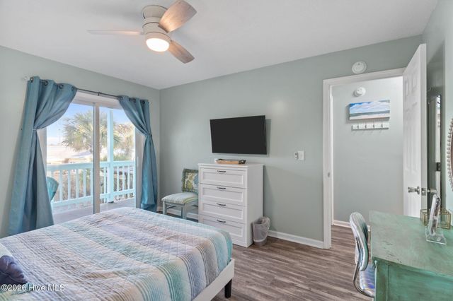 1013 N Carolina Beach Avenue N Unit 1d, Carolina Beach, NC 28428