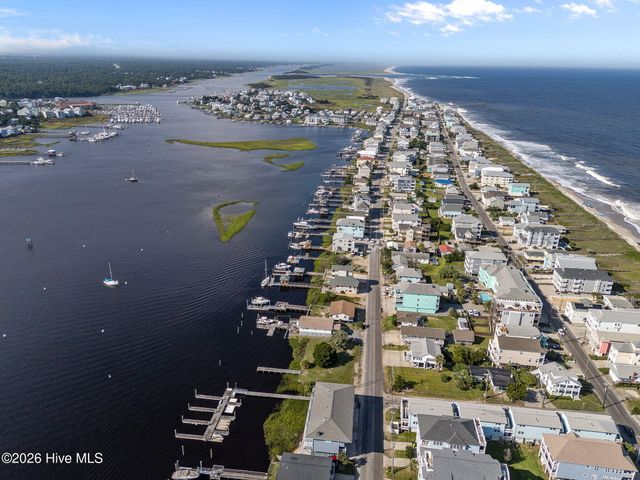 1013 N Carolina Beach Avenue N Unit 1d, Carolina Beach, NC 28428