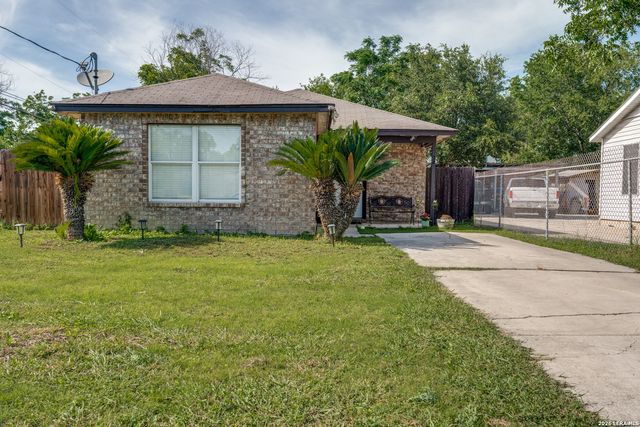 223 Whitman Ave, San Antonio, TX 78211