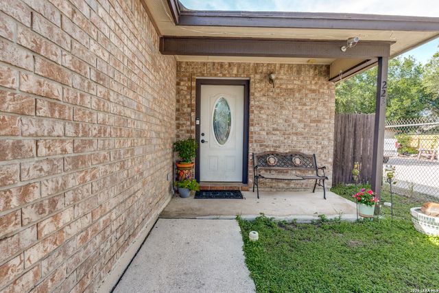 223 Whitman Ave, San Antonio, TX 78211