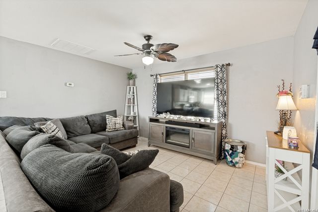 223 Whitman Ave, San Antonio, TX 78211