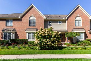 1509 Anne Drive, Royal Oak, MI 48067