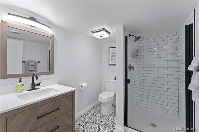 6518 W 70th Place, Arvada, CO 80003