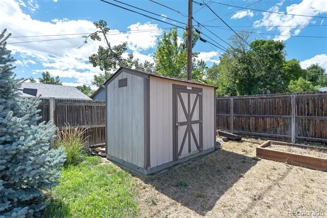 6518 W 70th Place, Arvada, CO 80003