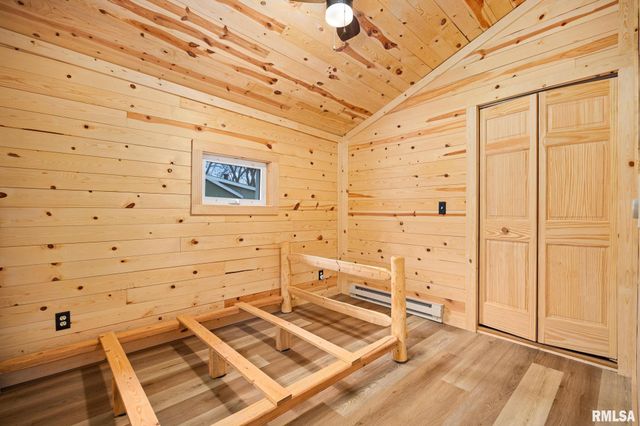 12245 SUNSET Drive, Manito, IL 61546