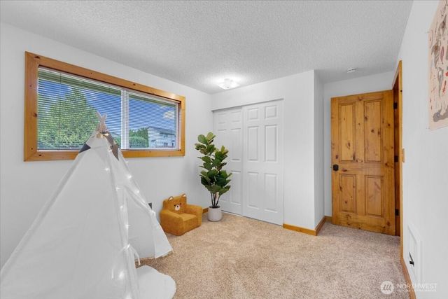 6123 99th Place NE, Marysville, WA 98270