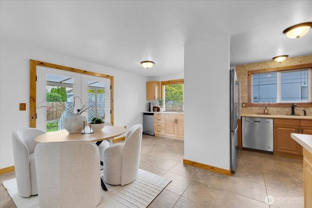 6123 99th Place NE, Marysville, WA 98270