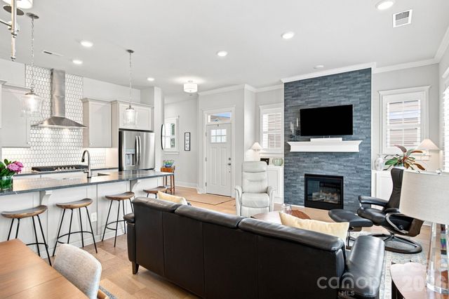 8121 Houser Street, Cornelius, NC 28031