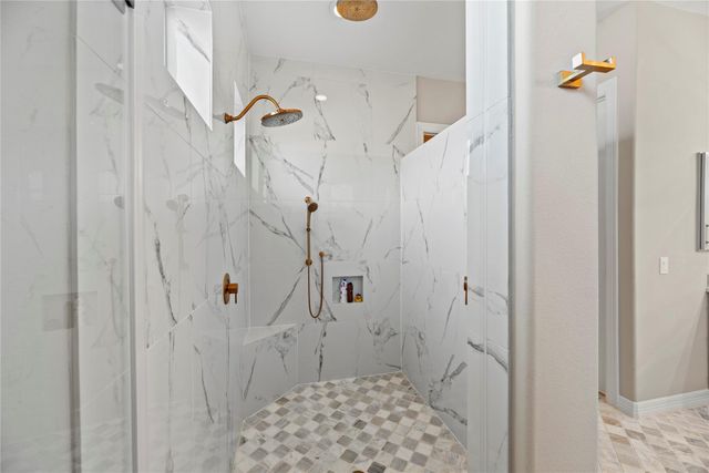 10703 Hilltop Harbor Way, Cypress, TX 77433