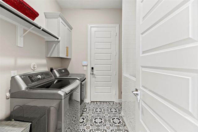 10703 Hilltop Harbor Way, Cypress, TX 77433