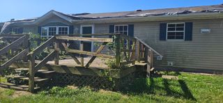 2621 N Us Highway 421, Medaryville, IN 47957