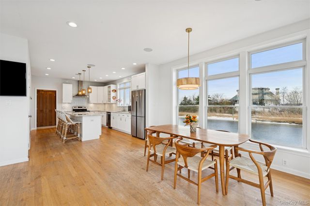 112 Pine Avenue, Flanders, NY 11901