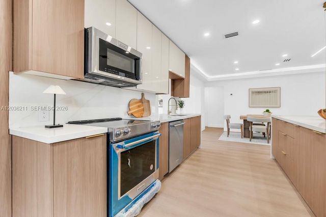 1234 Buchanan Street, Hollywood, FL 33019