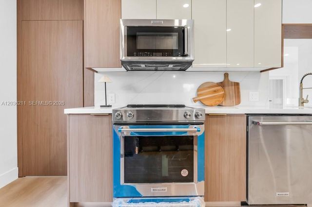 1234 Buchanan Street, Hollywood, FL 33019