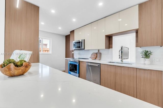 1234 Buchanan Street, Hollywood, FL 33019