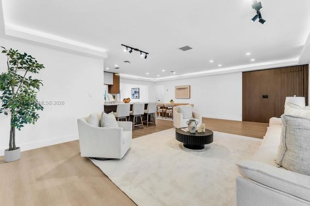 1234 Buchanan Street, Hollywood, FL 33019