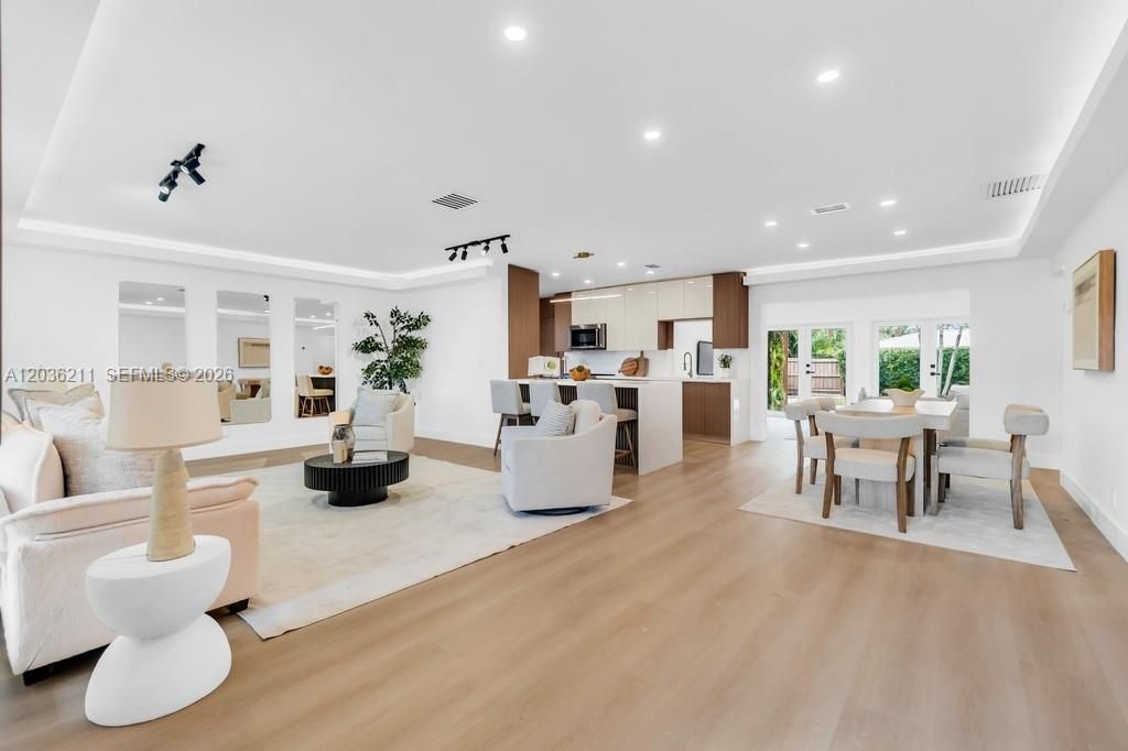 1234 Buchanan Street, Hollywood, FL 33019