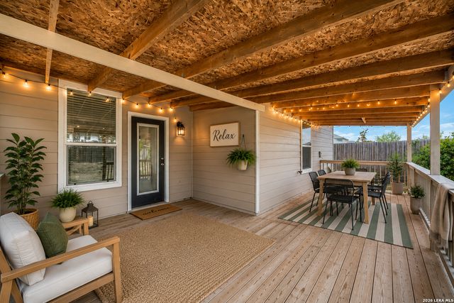9831 OVERLOOK CYN, San Antonio, TX 78245
